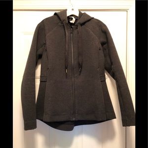 Great lululemon jacket with detail